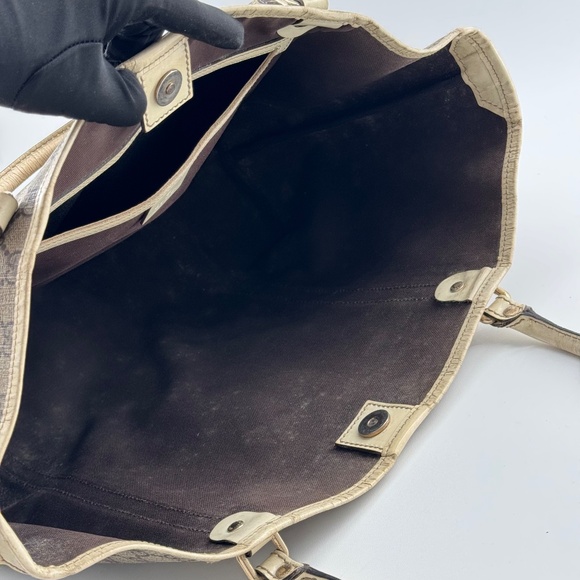 Gucci GG Supreme Canvas Tote Bag with Leather Trim - Picture 7 of 13